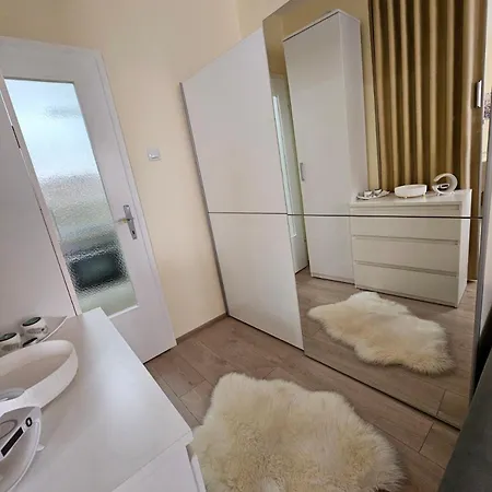 شقة Anastasija Lux 2 *